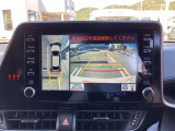 バックガイドモニターで、後方を確認しながら安心して駐車することができます。運転初心者も熟練者も必須の機能ですよ!