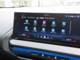 ◆iDriveを装備。操作系統をディスプレイから独立させることで、人間工学に基づいた最適な運転環境を実現しております。◆