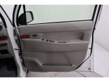 運転席ドア。除菌、消臭済です。