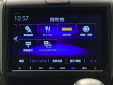 純正メモリーナビとバックカメラ付☆bluetoothオーディオでドライブも好きな音楽を聴いて楽しめます。TV視聴も可能です☆