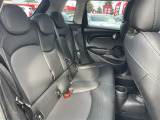 1オナ OPカラー LEDヘッドライト MINI STREETSTYLE MINI CAMERA&PARKIN MINI PEPPERPKG 革シート シートヒーター ナビ ETC車載器 純正ドラレコ