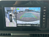 【全方位カメラ】駐車時の安心感を劇的に高めてくれる全方位カメラ機能です。