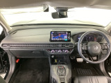 【前方視界】開放的な前方視界!運転がしやすく疲れにくいです♪窓が大きく、見通しがとっても良いおクルマですよ♪