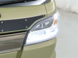消費電力が少なく長寿命のLEDヘッドランプを装備しております。