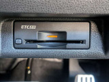 今では必需品のETCもパネルデザインにフィットするビルトインタイプなので、見た目もスッキリとしています