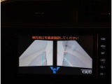 スマートキー付きです。スマートキーとは鍵を車に差し込まなくても、ドアノブを触ったりするだけで、ドアロックを解錠できます。これが凄く便利なんですよ。