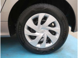 【タイヤ】タイヤの残量は8mmです。ご納車前に点検・空気圧調整もさせて頂きますので、ご安心下さい。