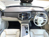XC90 リチャージ PHEV T8 AWD インスクリプション 4WD 