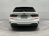 弊社ではオーナー様の安心安全ドライブをサポートさせていただくためにもBMW自動車保険をお勧めしております。