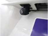 バックカメラが付いているので後方確認が非常にしやすいです。今や運転初心者も熟練者も必須装備!ついていて損はないですね♪