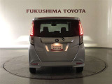 カスタム専用LEDテールランプです。縦基調のデザインで個性的なうしろ姿!