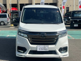 ★LEDヘッドライト搭載★ 白っぽく光る明るく省電力なLEDライト!先進的な白い輝きでフロントフェースを引き締めます☆