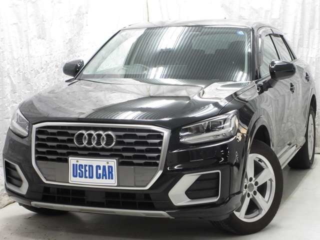 Q2 1.0 TFSI スポーツ 