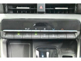 オートエアコンです。設定温度だけで室内温度を管理できます。