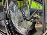 もちろん車内はキレイです♪よりクリーンな状態をキープしたいお客様には『ナノゾーンコート』がおすすめ!新型コロナウイルス対策や、除菌・消臭に効果を発揮し多くの方にご好評いただいております。