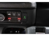 ECONボタンで低燃費モードに☆☆☆ECONスイッチを上手に使ってエコドライブ♪♪環境にもお財布にも優しい装備です☆☆☆