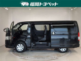 両側パワースライドドア付きだから、狭い駐車スペースなどでの 乗り降りラクラク!小さなお子さまのいるご家庭には嬉しい装備。