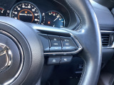 MRCC(マツダレーダークルーズコントロール)は先行車との車間を維持しながら追従走行を行い、長距離でのドライバー負担を軽減させてくれます。