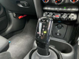 車両の詳細、ご質問につきましては、弊社営業スタッフまでお気軽にご連絡下さいませ。遠方のお客様には実車の詳細画像送信も承ります。お客様からのお問合せをお待ち致しております。