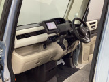 当店の在庫車両は、お客様に安心いただき気持ちよくお乗りいただけるように、自社の商品化工場でボディ洗浄・磨き・車内清掃・除菌・消毒を実施済みです。