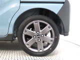 中古車の販売は原則として実車を見てからとさせて頂いております。是非見に来てください!