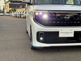 【 LEDヘッドライト 】 青色発光ダイオードを発明した日本人がノーベル賞を受賞し、LEDライトが開発されました。明るく長寿命のライトです。体感して下さい。明るいライトです!