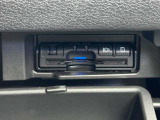 今では必需品のETCもパネルデザインにフィットするビルトインタイプなので、見た目もスッキリとしています