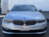 【キドニーグリル】BMWの代名詞。一目見ただけでBMWであると認識できる確固たるアイコンとして存在感を放ちます