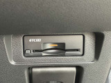 ETCならこんな利点が!!1. キャッシュレスシステムで、現金などを用意する必要無し!2. 料金所をノンストップで通過!3. 料金所付近での発進・停止の繰り返しがなくなり、排気ガスや騒音の発生が削減されます。