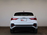 Audi Q3 Sportback 35 TFSI S line/LEDヘッドライト/アルミホイール 20スポーク Vデザイン グラファイトグレー 7.0J x 19/