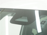 ◆Honda SENSING◆ カメラ等装置で精度の高い検知能力を発揮、安全運転を支援します。ステアリング上のコントローラーに注目!