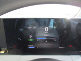 メーター内のカラーデイスプレイには運転をサポートする情報を表示します。