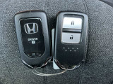 こちらの車両はスマートキー2個付属しておりますのでご安心くださいね(^^)/