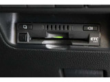 ■ETC■今や必需品のETC付き!高速道路料金所で小銭の出し入れをする必要もなくスムーズに通過できます。ETC搭載車しか通過できないスマートICも利用可能で、高速道路利用の幅が広がりますよ!