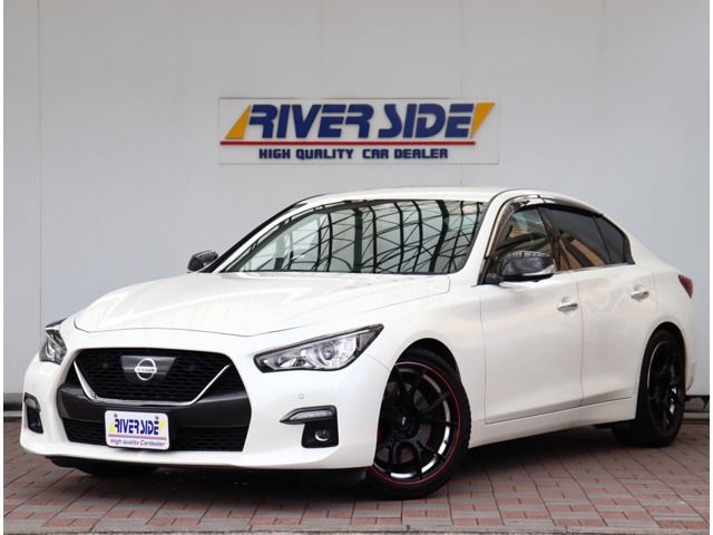 スカイライン 3.0 400R BOSEパフォーマンスシリーズSSRアルミ黒革