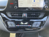 ロングラン保証付き。トヨタのお店で中古車をお買い上げいただいたすべてのお客様に安心で快適なカーライフをお約束する1年間の保証です。