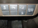 パーキングセンサー付きで駐車も楽々