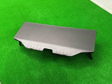 ラゲージアンダーボックスの蓋であるデッキボードを取り外して,レジャー時にテーブルとして使用できる便利なラゲージアイテムです