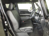 運転席シート
