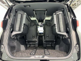 ゆとりある広々とした車内空間は、ドライブを始め買い物やレジャーなど、幅広く活躍します。一人でもみんなとでもお出かけを楽しみましょう!