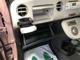 スペースを活用した収納がいたる所に設置されています。