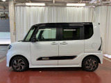 【スマートアシスト搭載車】 衝突回避支援ブレーキ機能(対車両・歩行者)、衝突警報機能(対車両・対歩行者)、誤発信抑制制御機能などの機能で安全な運転をサポートします。