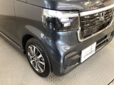 【LEDヘッドライト】ディスチャージヘッドライト(HID)と同等の明るさで、夜道や雨天走行が明るく視界良好!!