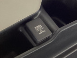 ソケット類も充実☆対応のケーブルがあれば車内でスマホなどの充電が可能です☆
