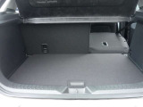 ◆6:4の可倒式シート採用☆◆長い荷物も積載可能です☆◆