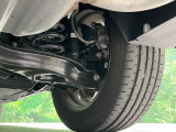 お車を安心してお乗りいただく為には、足回りの定期点検が欠かせません。サービスサポート(有償保証)では無料点検もご提供しており、安心のカーライフをお過ごしいただけるサポート体制が整っています。