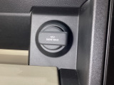 ナビゲーションの横には12V、AC電源(180W)も装備しています。