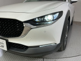 【LEDヘッドライト】ディスチャージヘッドライト(HID)と同等の明るさで、夜道や雨天走行が明るく視界良好!! フォグライトも装備で、安心感さらにUPです♪安心ドライブを楽しんで下さい♪