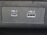 USBポート付き!
