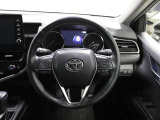 各操作スイッチなどもハンドルから手を放すことなく操作可能で安全運転に支援いたします!